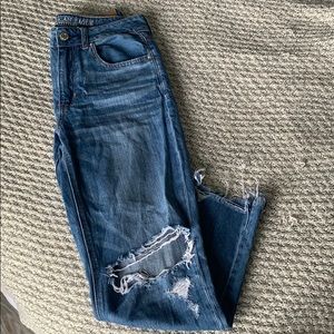 American Eagle Hi-Rise Tomgirl Jeans